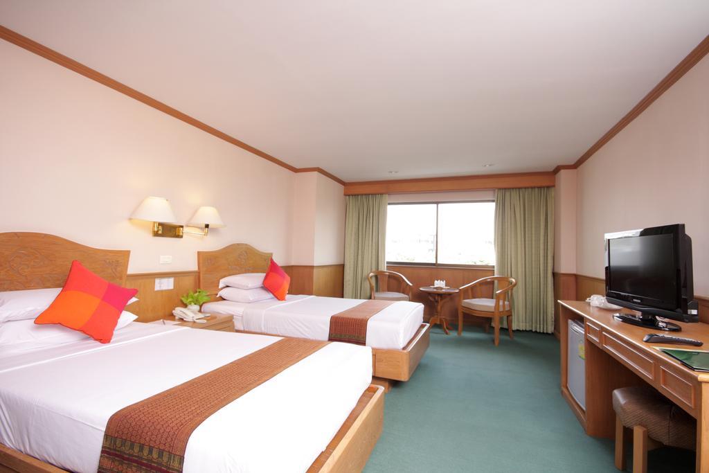 Mido Hotel 曼谷 外观 照片