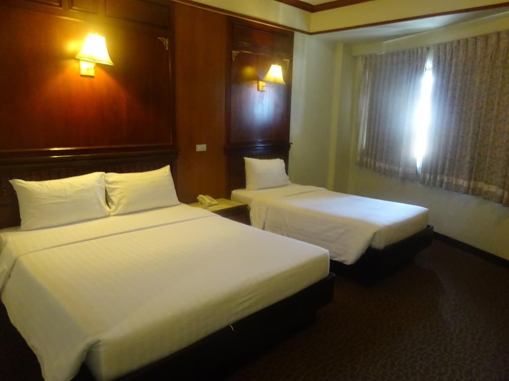 Mido Hotel 曼谷 外观 照片