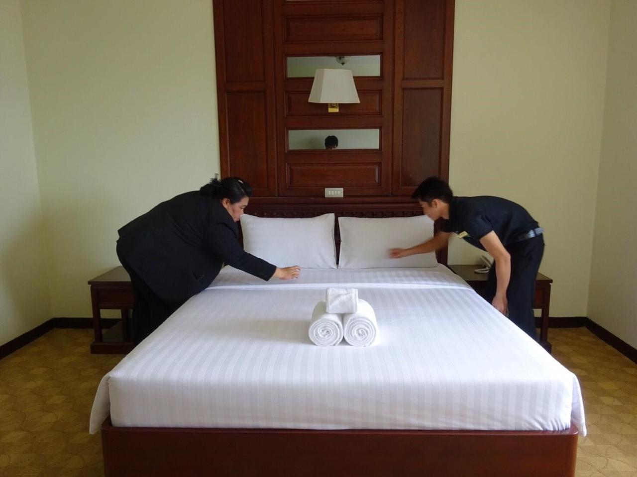 Mido Hotel 曼谷 外观 照片