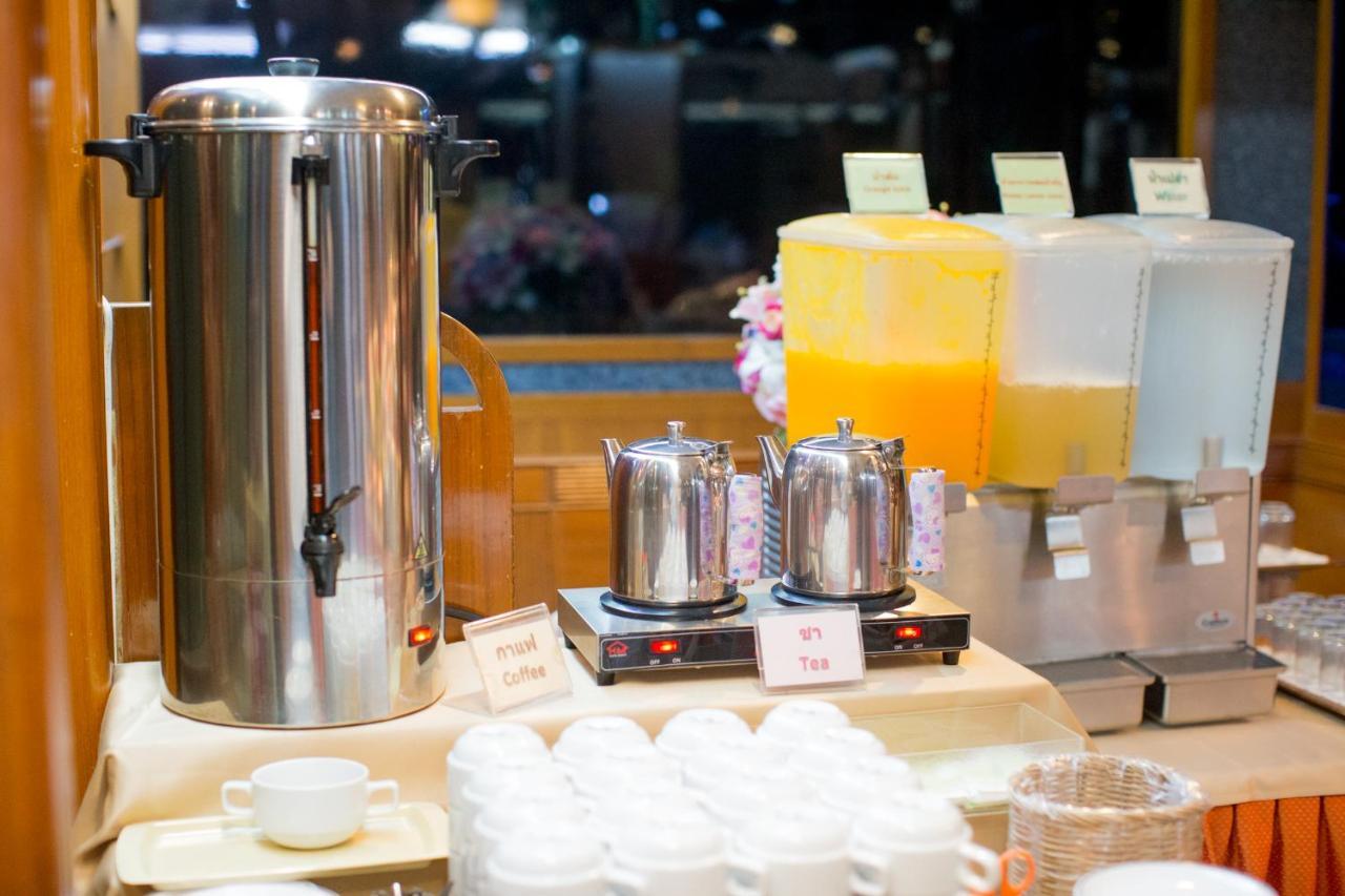 Mido Hotel 曼谷 外观 照片